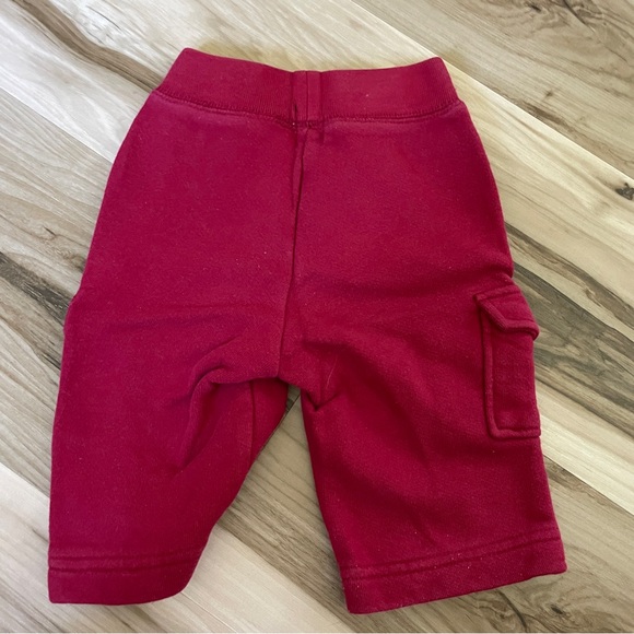 Baby Gap I Love my Mommy Long Sleeve Silver Snowflakes and Colorful Lett… - Picture 12 of 13